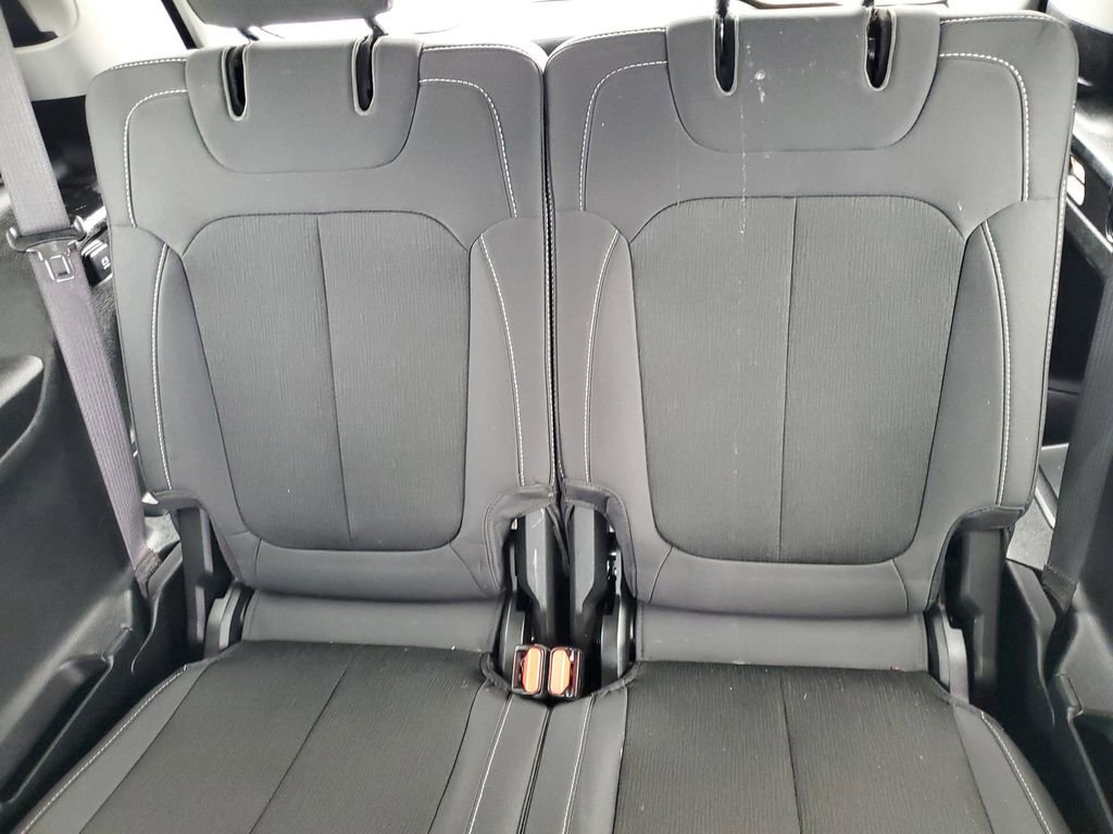 Used 2023 Jeep Grand Cherokee L Laredo image 23