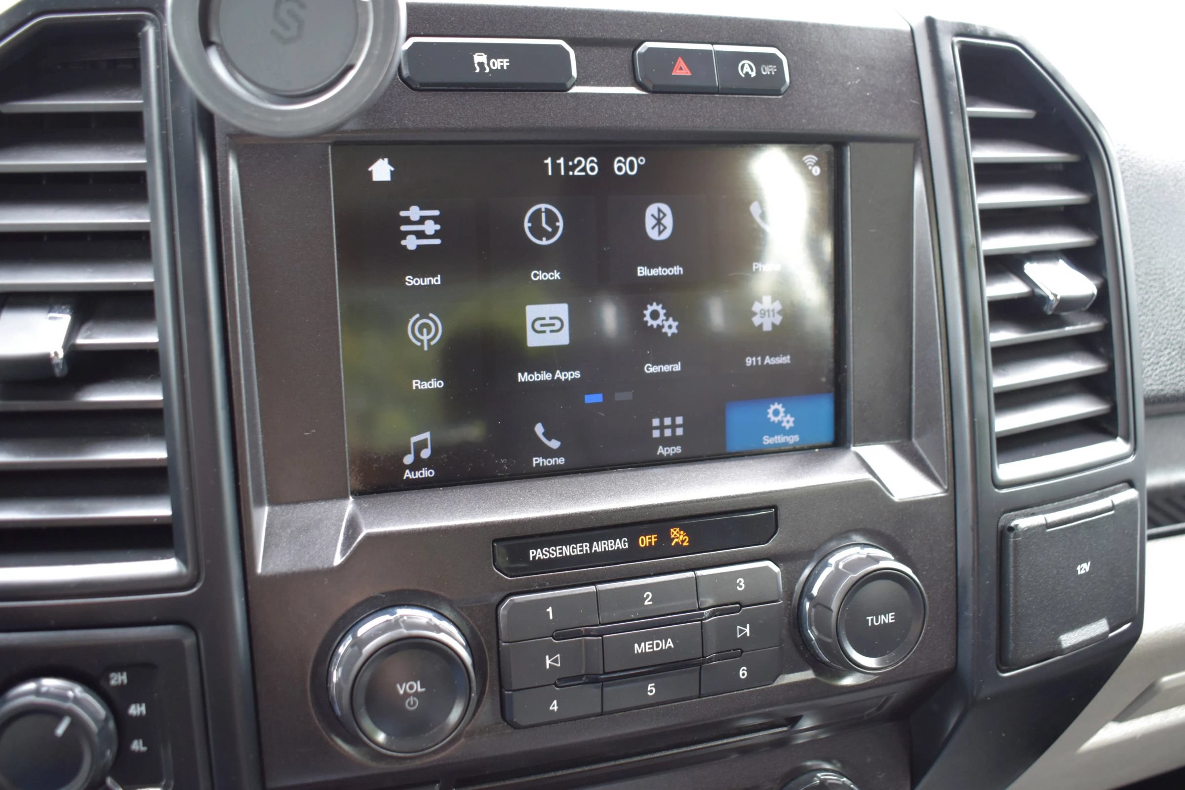 Used 2018 Ford F150 XL w/ Equipment Group 101A Mid AWD/4WD image 22