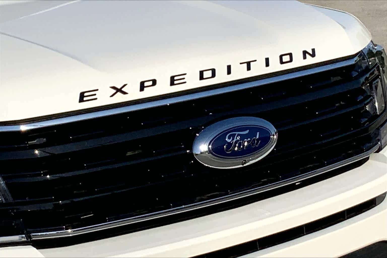 Used 2021 Ford Expedition Limited RWD image 27
