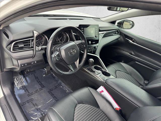 Certified 2022 Toyota Camry SE w/ Carpet Mat Package (TMS) FWD image 11
