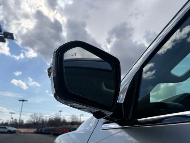 Used 2024 Ford Expedition Limited image 14