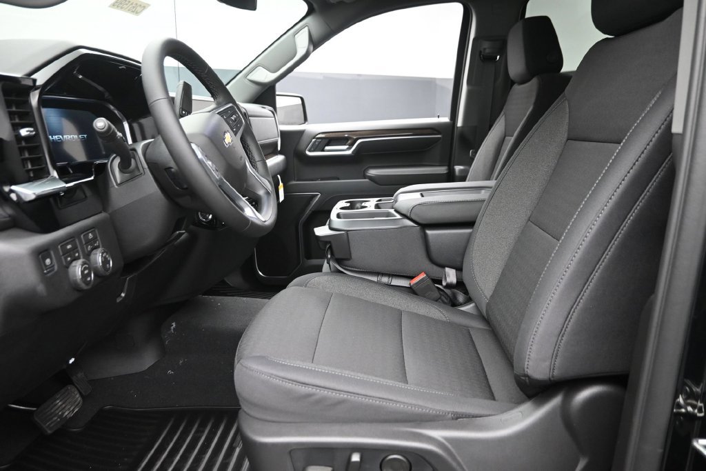 New 2026 Chevrolet Silverado 1500 LT w/ All Star Edition Plus AWD/4WD image 14