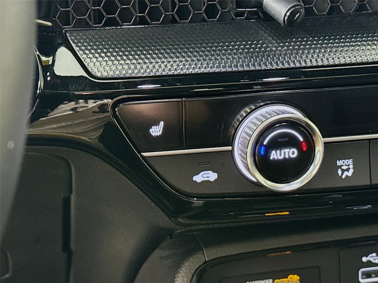 Used 2024 Honda CR-V Sport Touring image 16