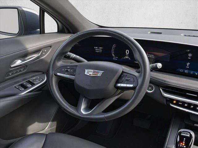 Used 2024 Cadillac XT4 Premium Luxury FWD image 25