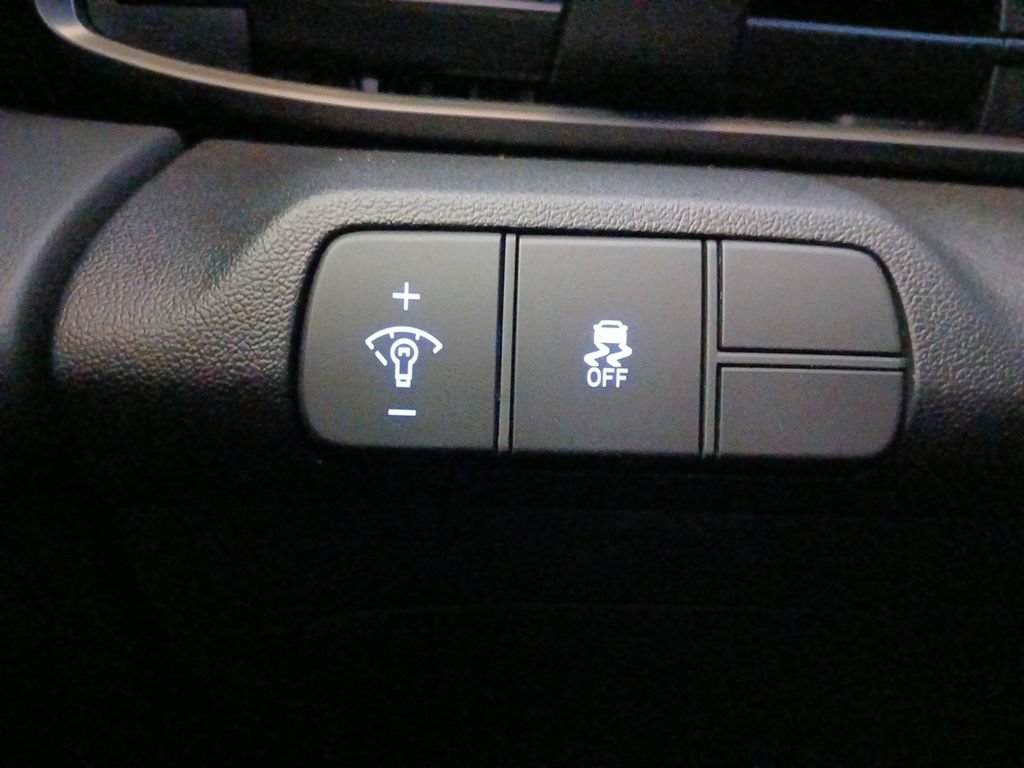 New 2026 Hyundai Elantra SEL Sport Premium FWD image 19