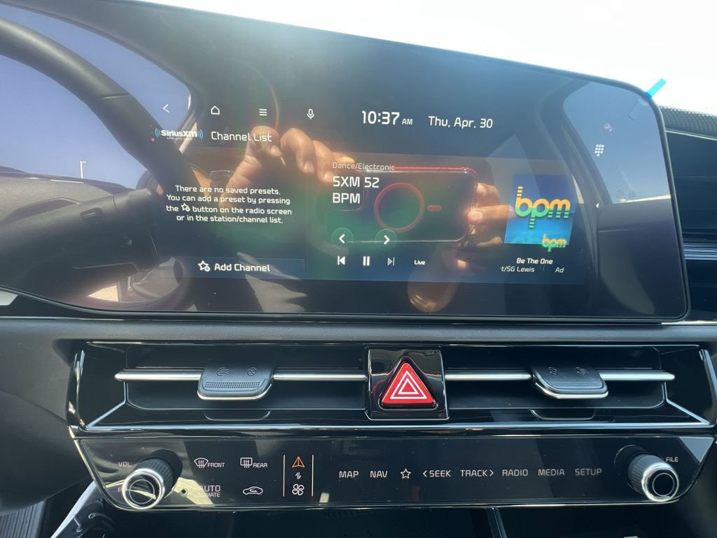 New 2026 Kia Niro Wind FWD image 16