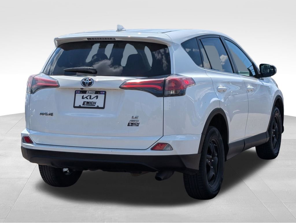 Used 2017 Toyota RAV4 LE w/ All Weather Liner Package AWD/4WD image 5
