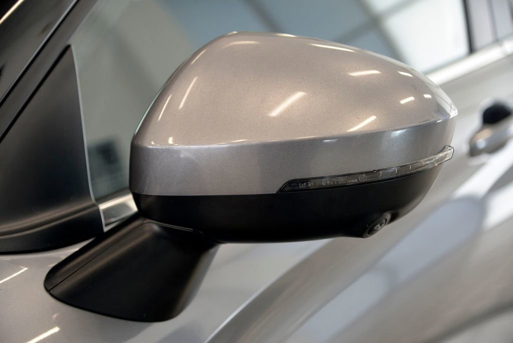 Used 2023 Mitsubishi Outlander SE image 12