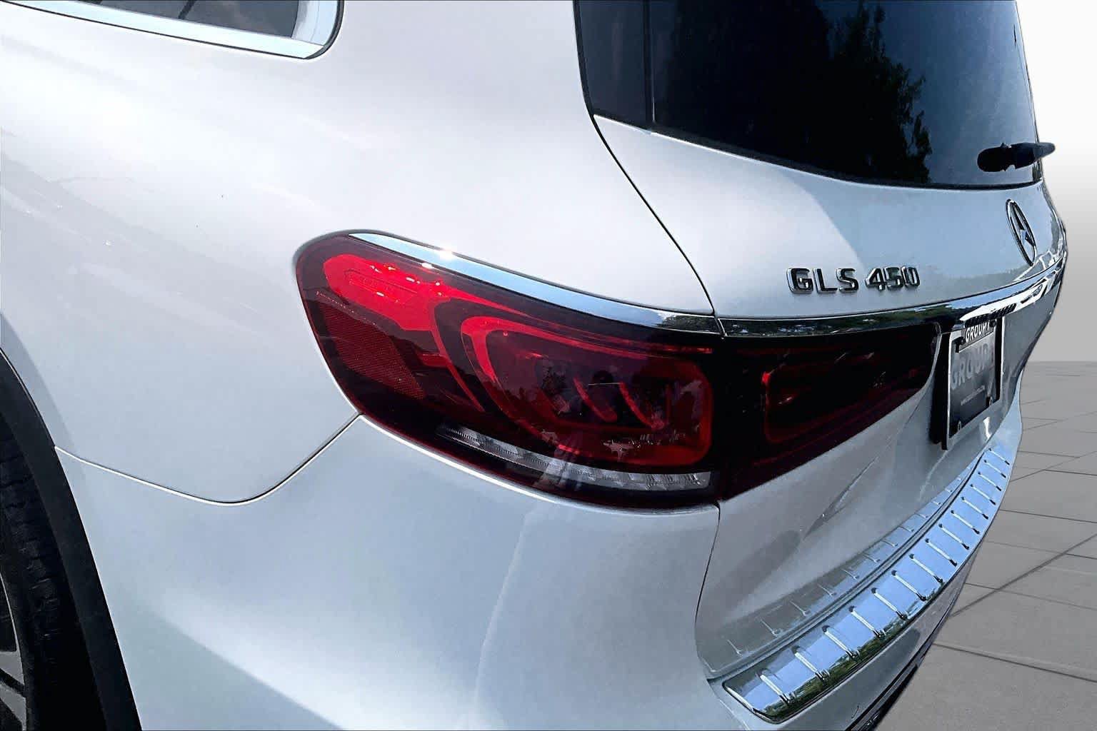 Used 2021 Mercedes-Benz GLS 450 4MATIC image 29