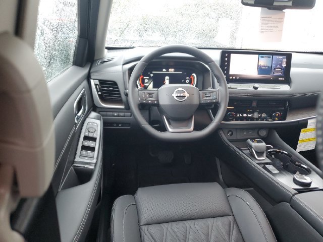 New 2026 Nissan Rogue Platinum w/ Platinum Premium Package AWD/4WD image 14