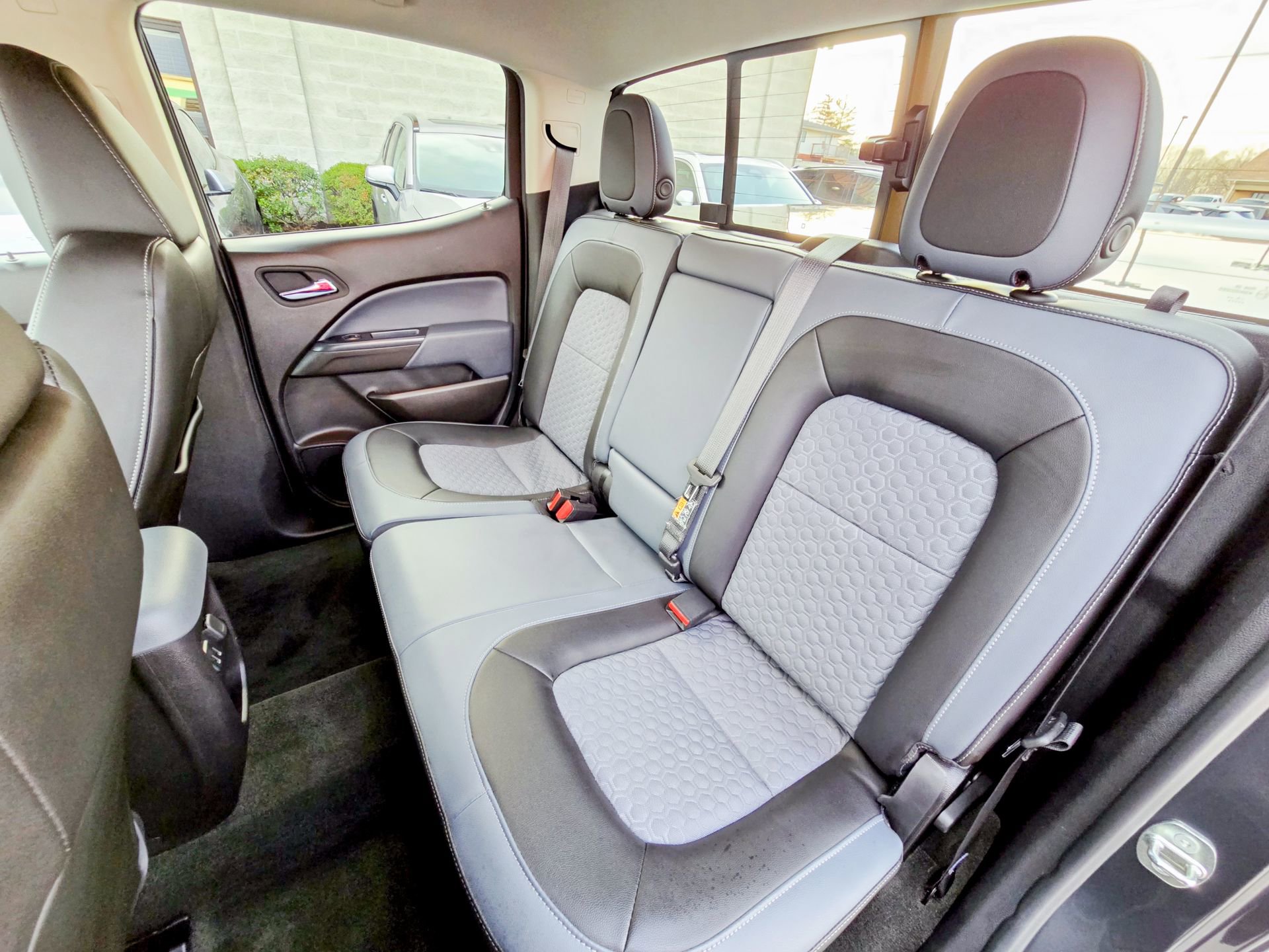 Used 2016 Chevrolet Colorado Z71 image 24