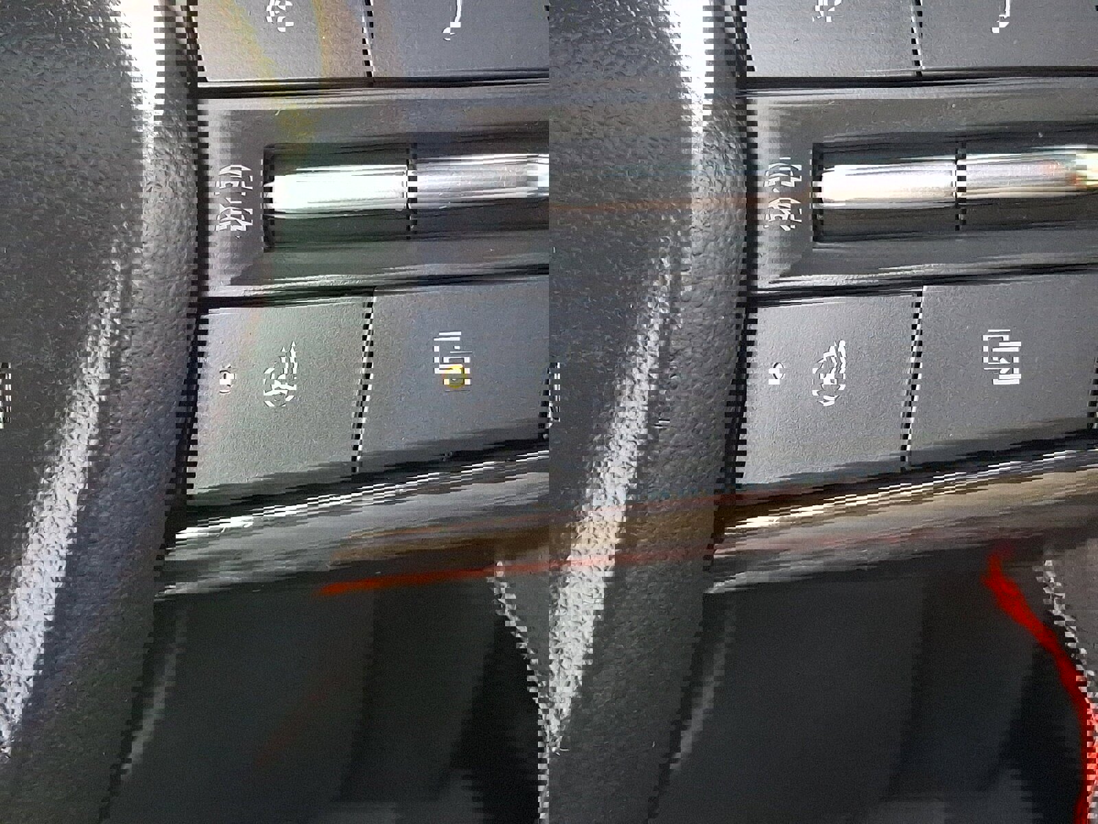 Used 2025 Chevrolet Blazer EV RS image 23