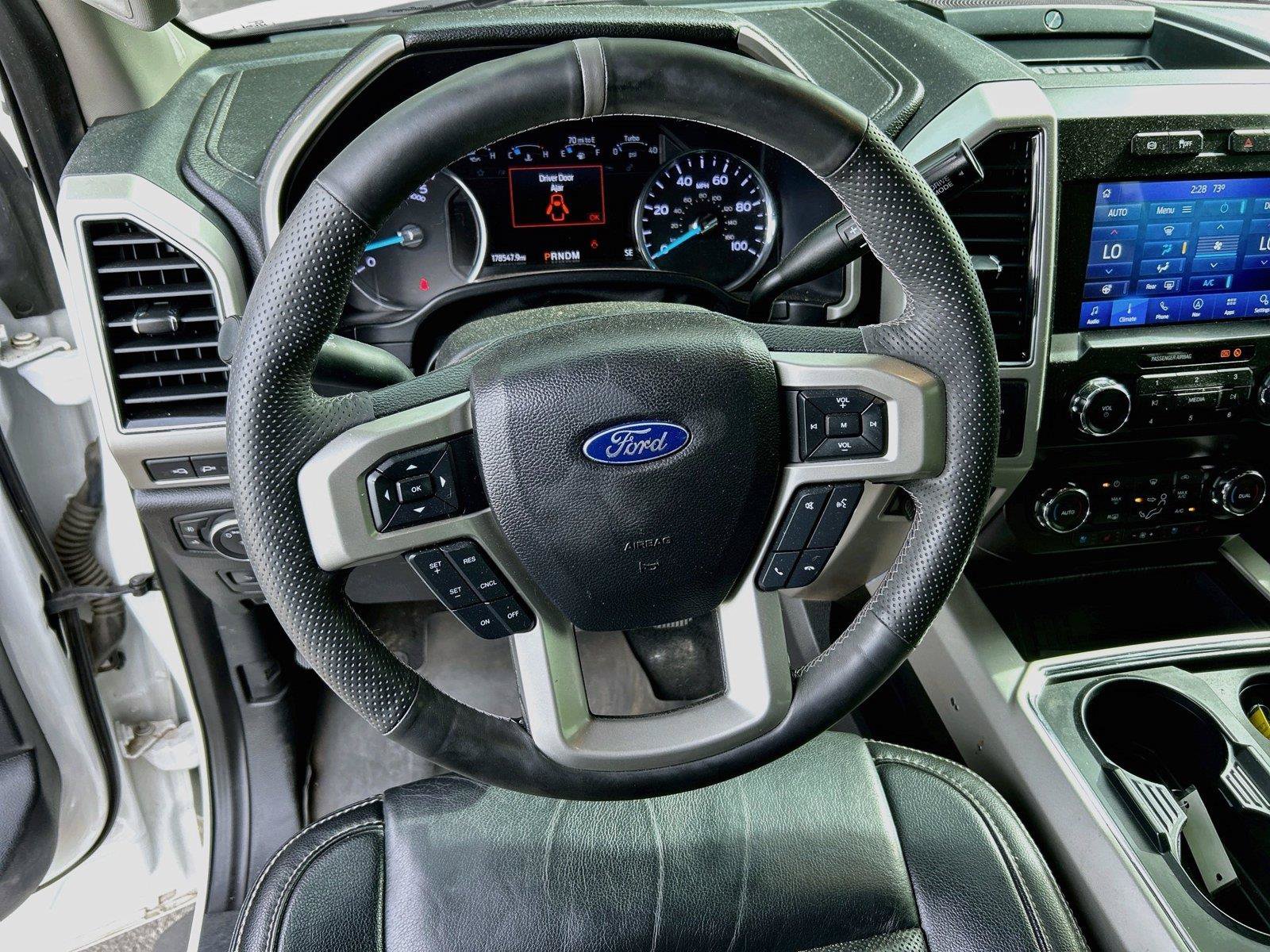 Used 2021 Ford F350 Lariat w/ Lariat Ultimate Package AWD/4WD image 38