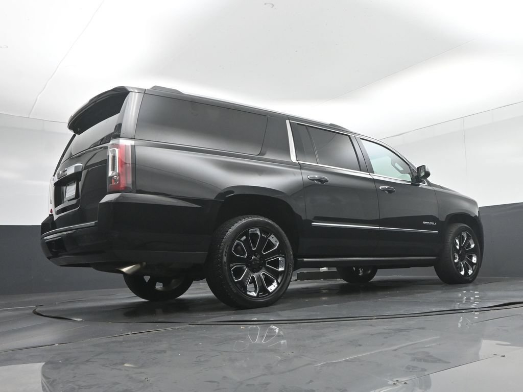 Used 2019 GMC Yukon XL Denali w/ Denali Ultimate Package AWD/4WD image 71