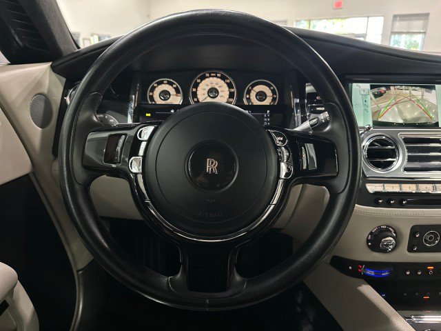 Used 2015 Rolls-Royce Wraith RWD image 63
