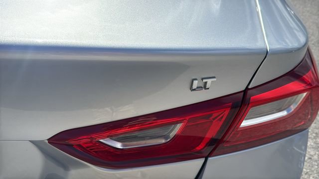 Used 2017 Chevrolet Malibu LT w/ Leather Package image 10