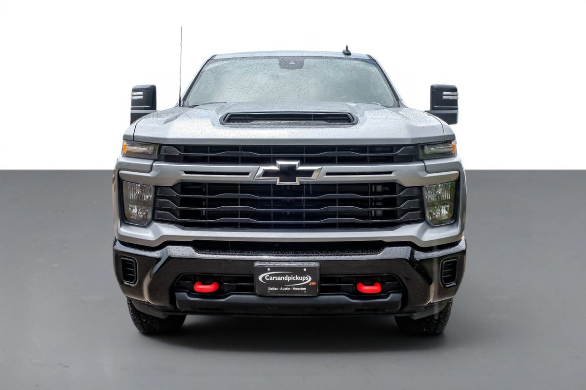 Used 2026 Chevrolet Silverado 2500 Custom w/ Custom Convenience Package AWD/4WD image 3