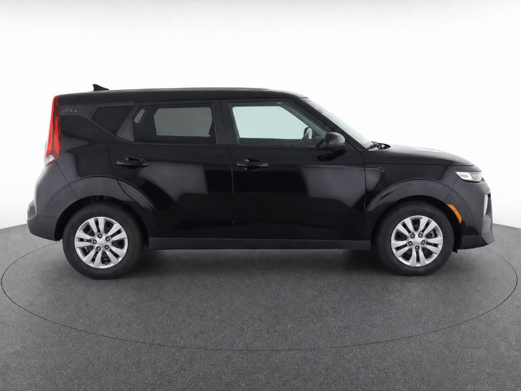 Used 2021 Kia Soul LX FWD image 8