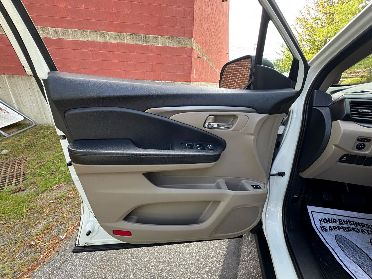 Used 2017 Honda Pilot EX-L image 18