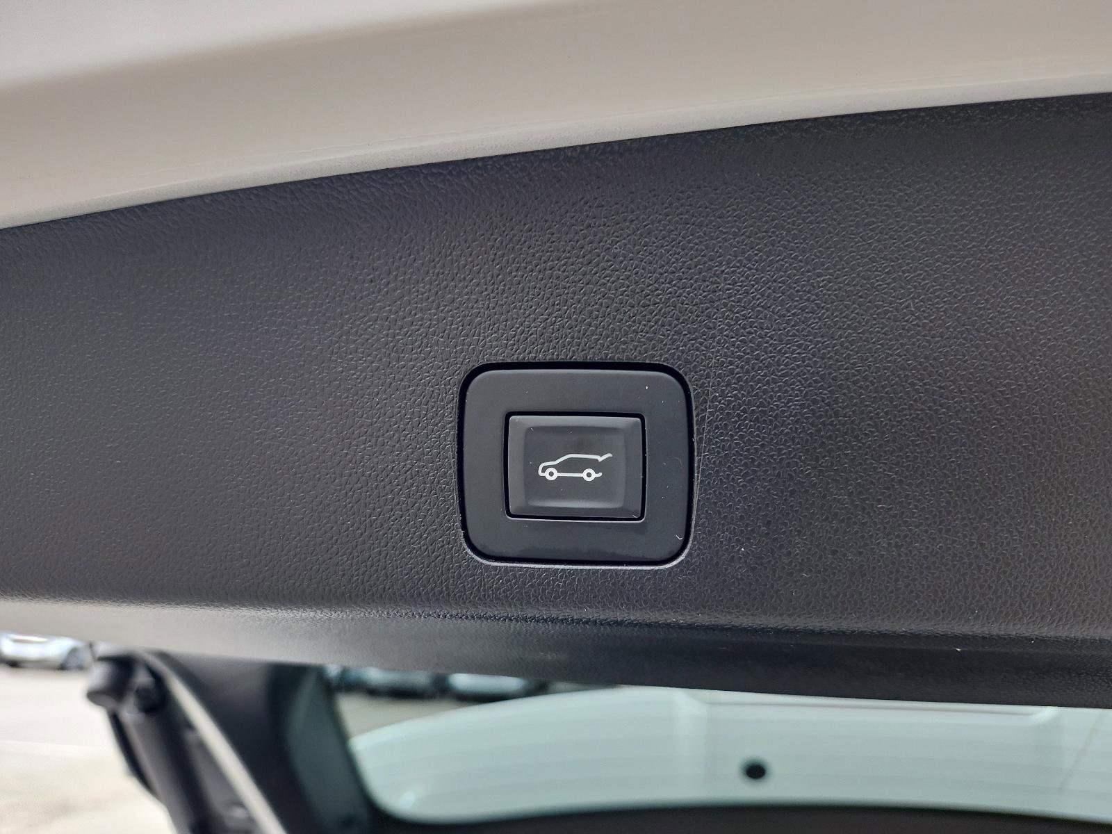 Used 2023 Buick Encore GX Select w/ Experience Buick Package image 11