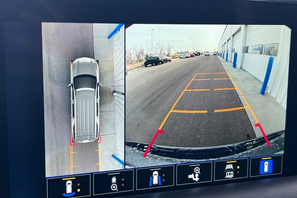 Certified 2022 Chevrolet Tahoe RST w/ Sport Performance Package image 13