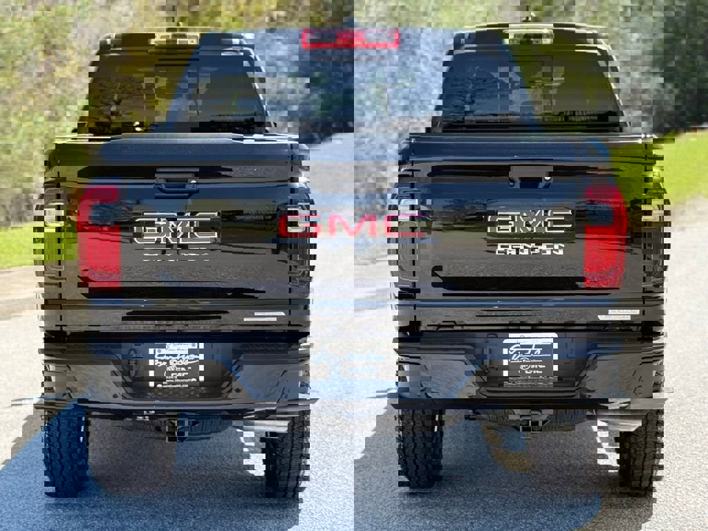 New 2026 GMC Canyon Elevation w/ Convenience Package image 13