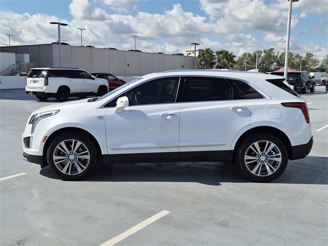 Certified 2024 Cadillac XT5 Premium Luxury w/ Technology Package image 2