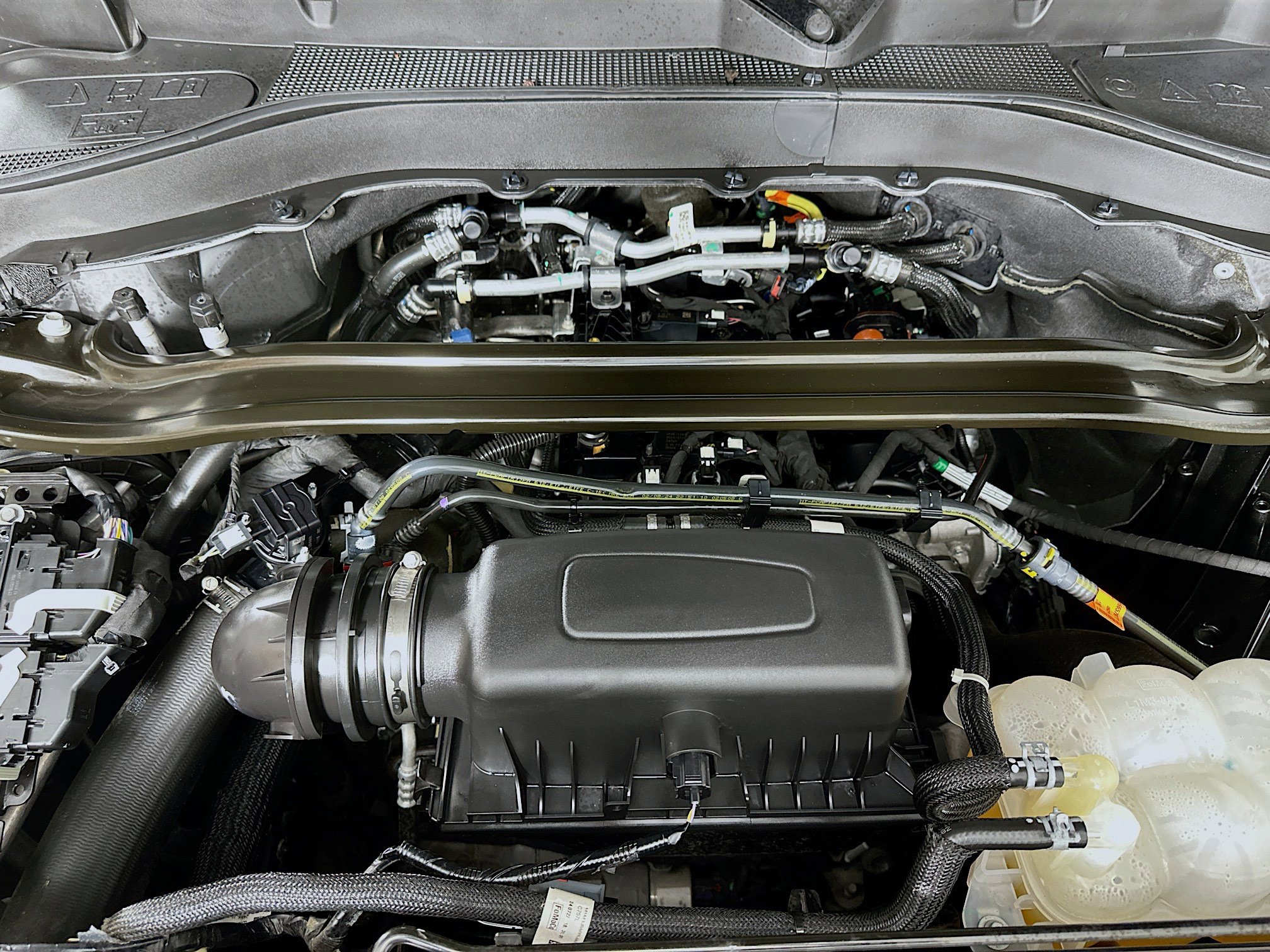 Used 2024 Ford Explorer Limited image 35