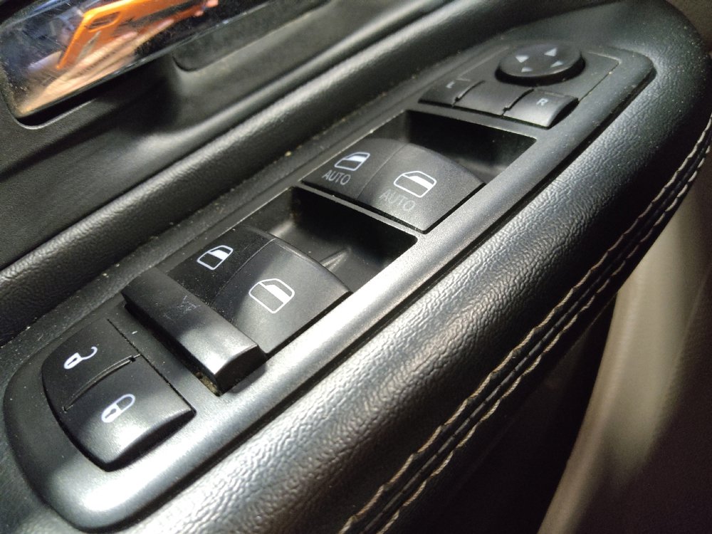 Used 2020 Dodge Grand Caravan SXT FWD image 27