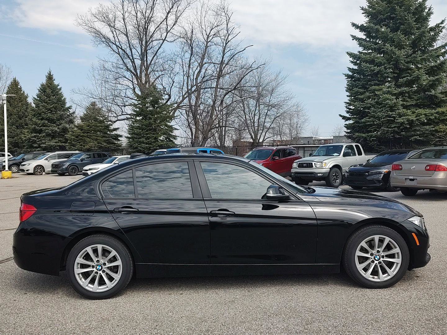 Used 2016 BMW 320i xDrive Sedan image 26