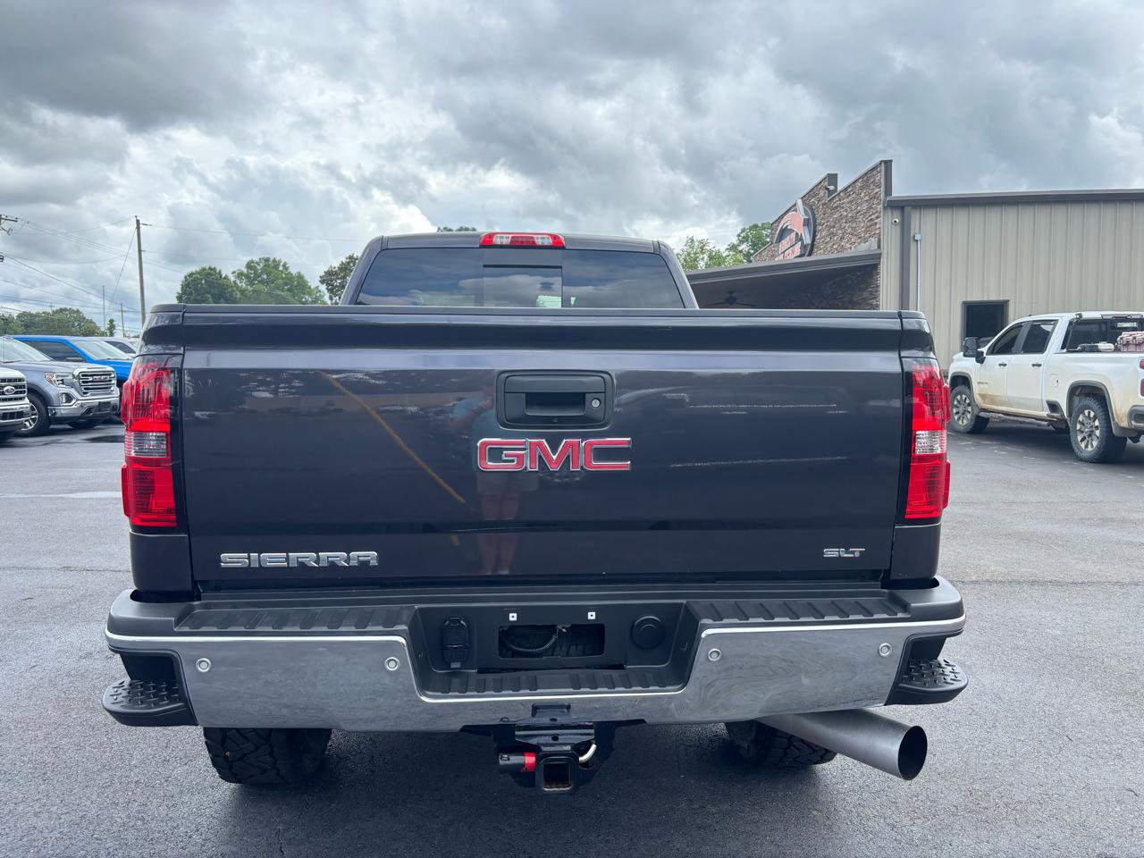 Used 2015 GMC Sierra 2500 SLT w/ Duramax Plus Package AWD/4WD image 8