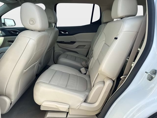 Used 2023 GMC Acadia Denali w/ Denali Ultimate Package FWD image 12