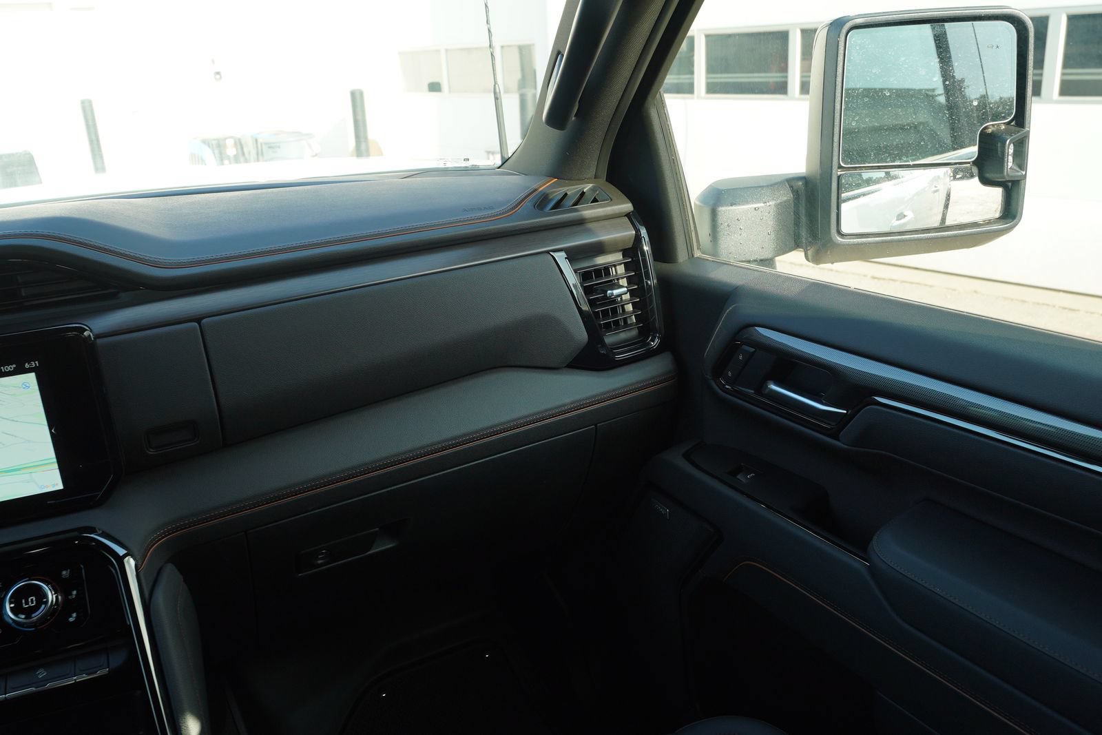 New 2026 GMC Sierra 2500 AT4 w/ AT4 Premium Plus Package AWD/4WD image 8