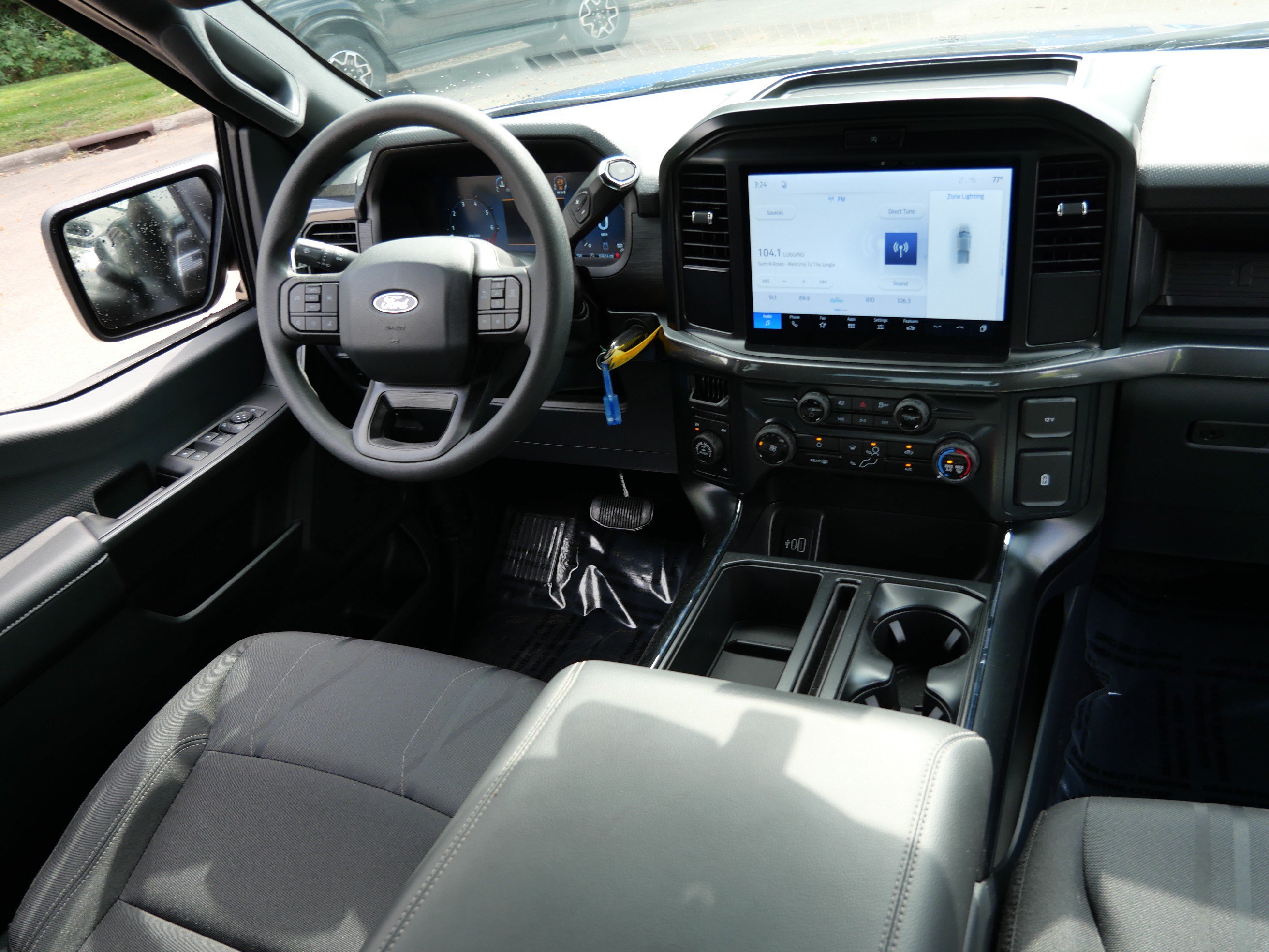 Used 2026 Ford F150 STX w/ Equipment Group 200A AWD/4WD image 9