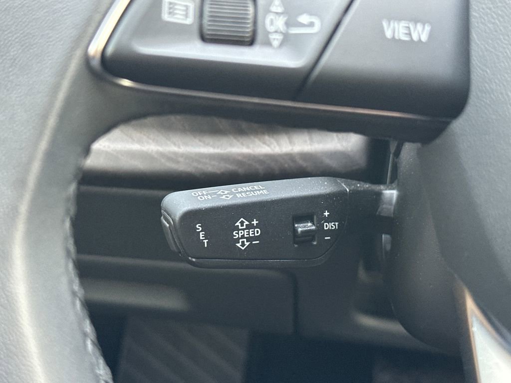 Used 2023 Audi Q8 Premium Plus image 24