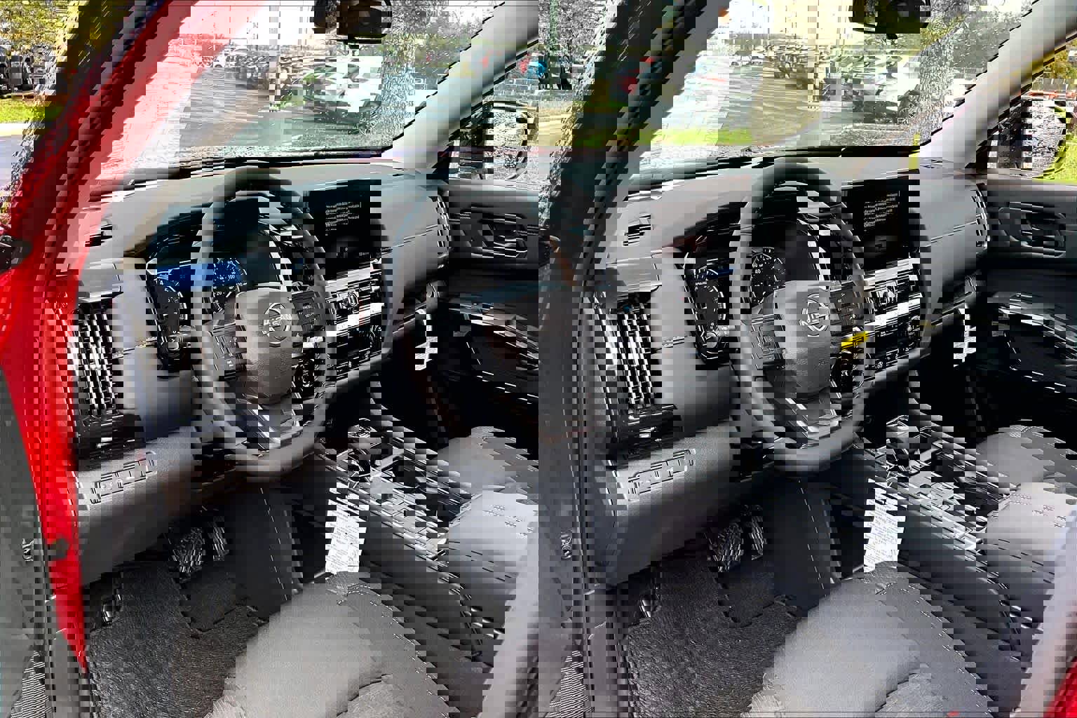 New 2026 Nissan Pathfinder SV image 8