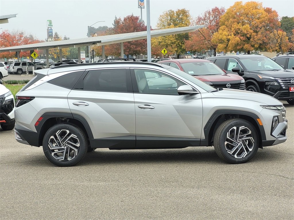 New 2026 Hyundai Tucson Limited image 3