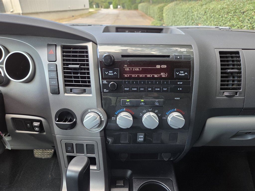 Used 2012 Toyota Tundra 2WD Double Cab w/ SR5 Pkg image 19