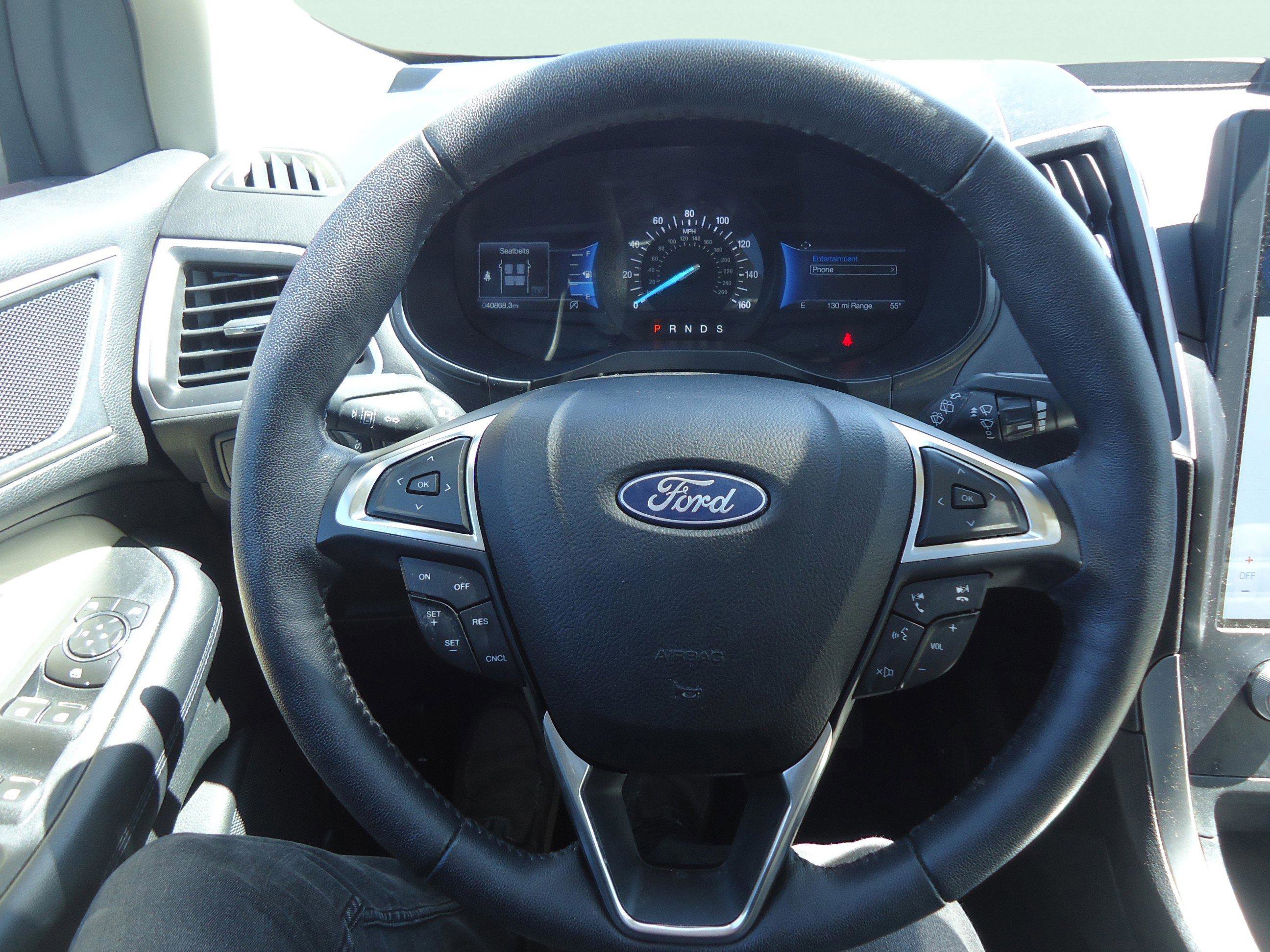 Used 2022 Ford Edge SEL w/ Convenience Package image 12