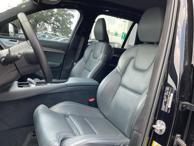 Certified 2023 Volvo XC90 T8 Ultimate w/ Lounge Package AWD/4WD image 16