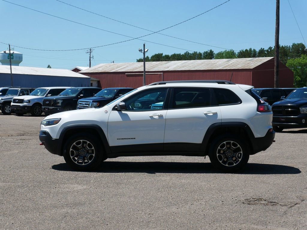 Used 2020 Jeep Cherokee Trailhawk w/ Cold Weather Group AWD/4WD image 5