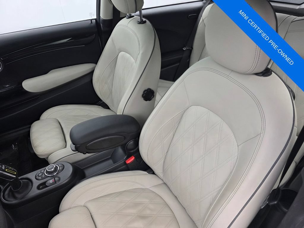 Used 2024 MINI Cooper SE FWD image 11