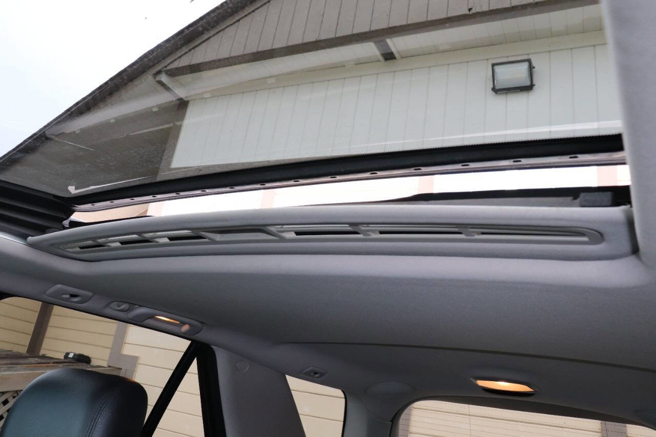 Used 2009 Mercedes-Benz ML 320 BlueTEC 4MATIC image 29