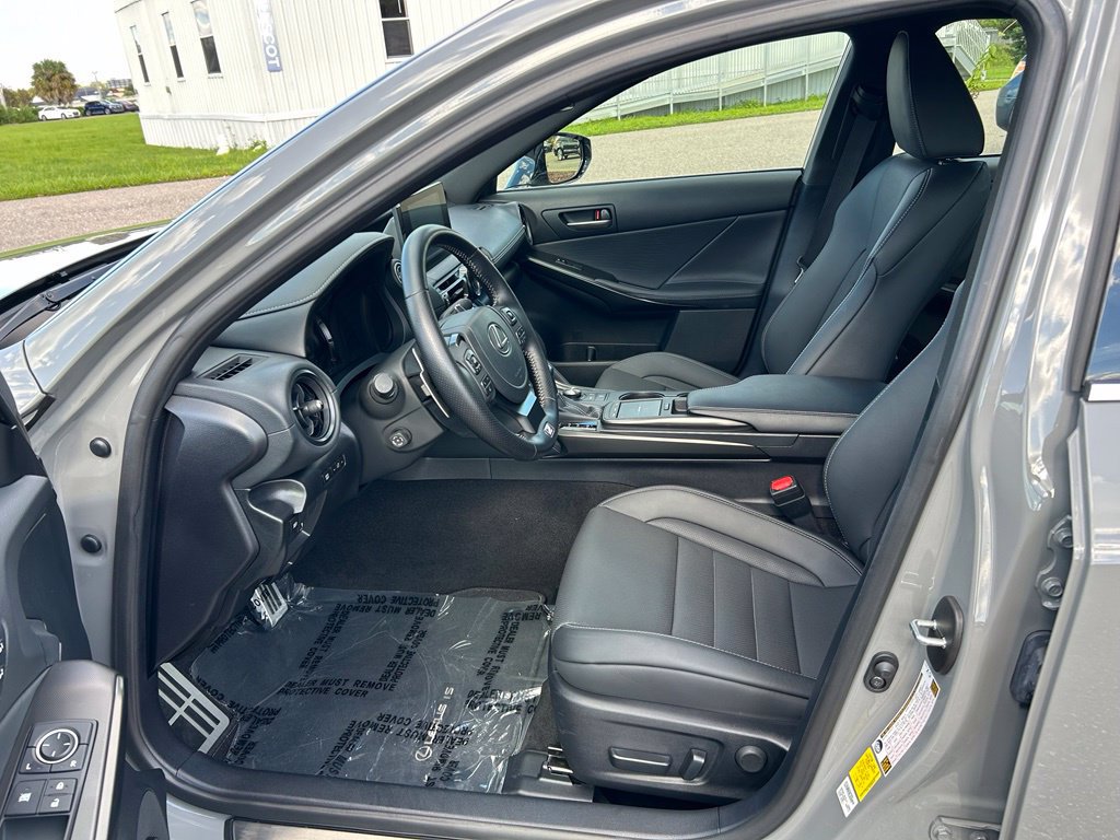 Used 2024 Lexus IS 350 F Sport w/ Memory Package RWD image 15