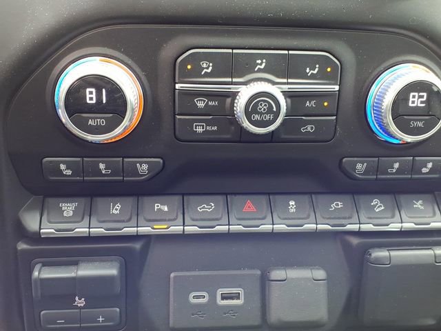 Used 2023 GMC Sierra 3500 Denali w/ Denali Ultimate Package image 6