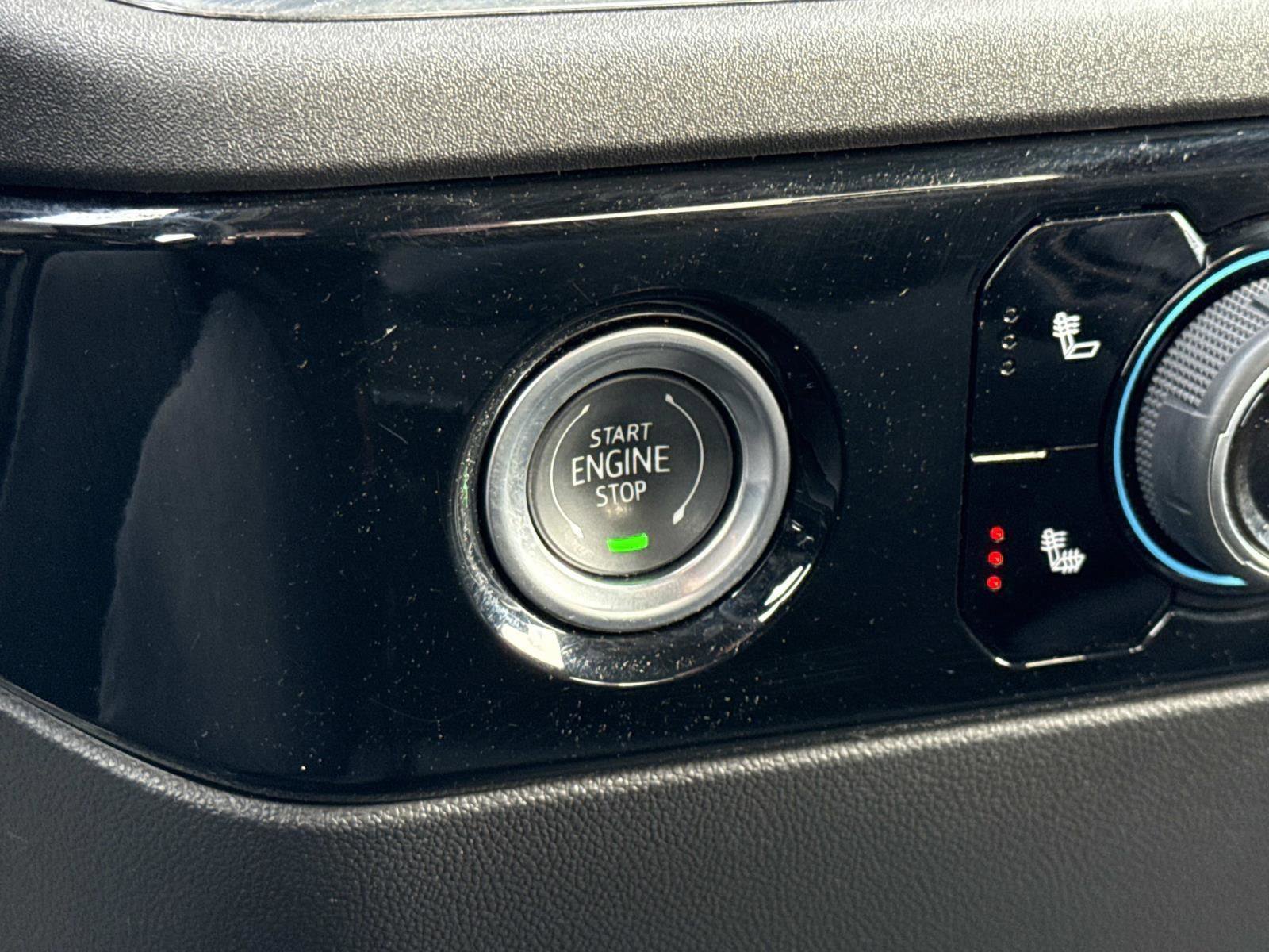 Used 2024 Chevrolet Silverado 1500 LT image 12