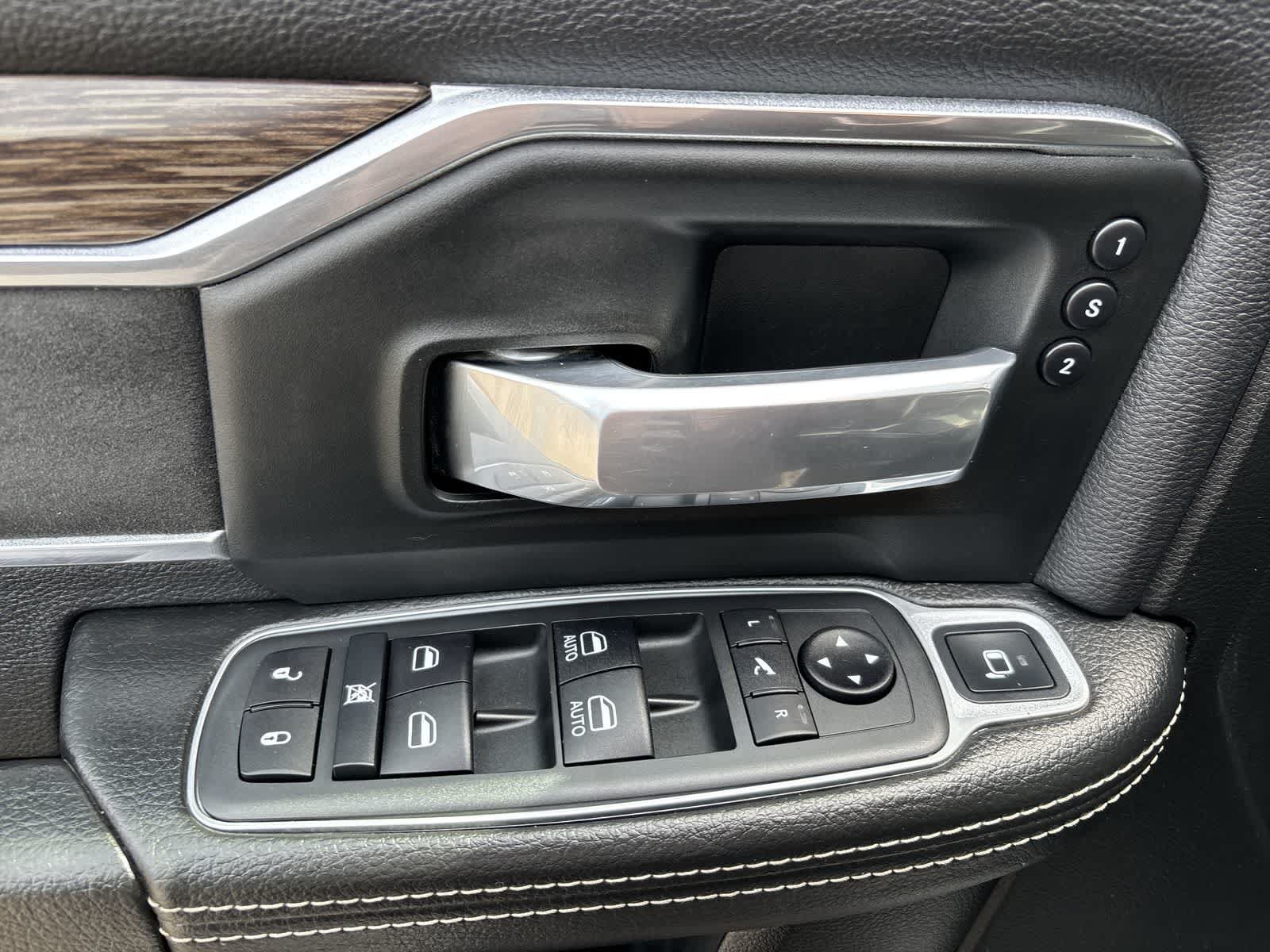 Certified 2020 RAM 3500 Laramie AWD/4WD image 12