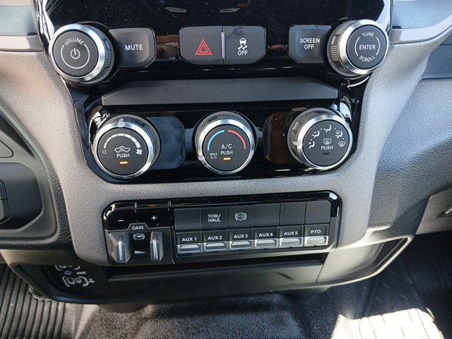 New 2027 RAM 4500 Tradesman w/ Chrome Appearance Group AWD/4WD image 37