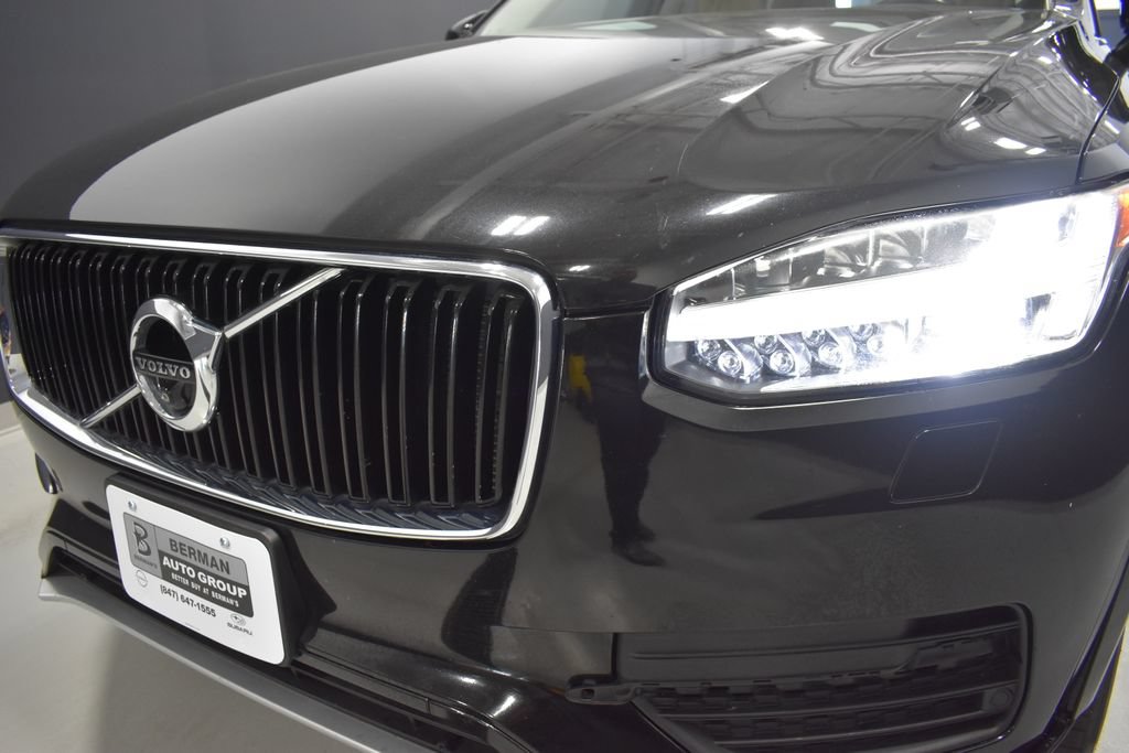 Used 2016 Volvo XC90 T6 Momentum w/ Momentum Plus Package AWD/4WD image 10