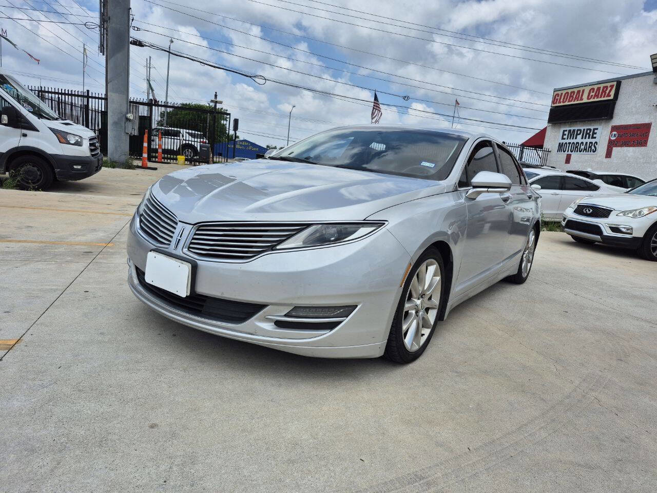 Used 2015 Lincoln MKZ Hybrid w/ Equipment Group 202A Reserve FWD image 2